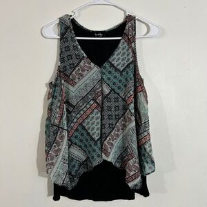 by & by Women's Sleeveless V Neck Patchwork Tank Top - Medium